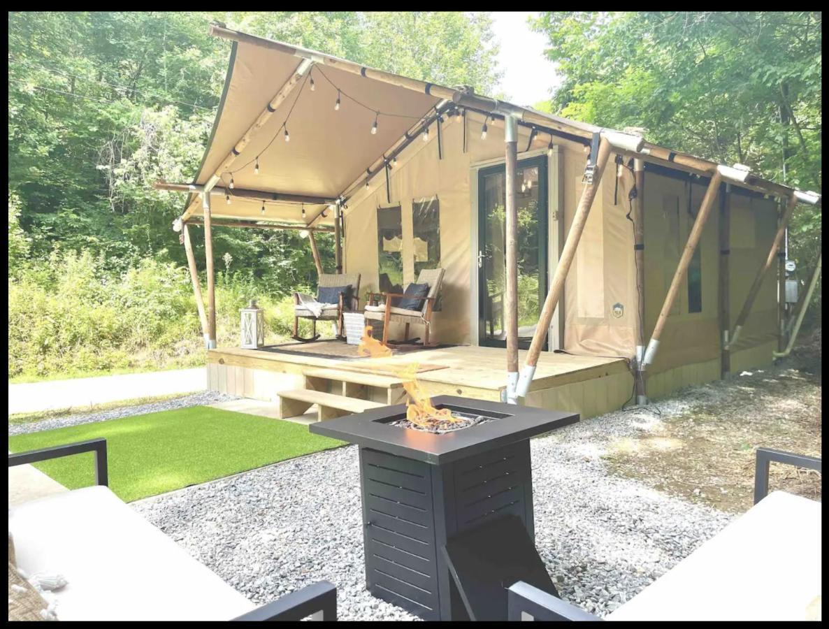 Hotel Firefly Season Glamping Sevierville Exterior foto